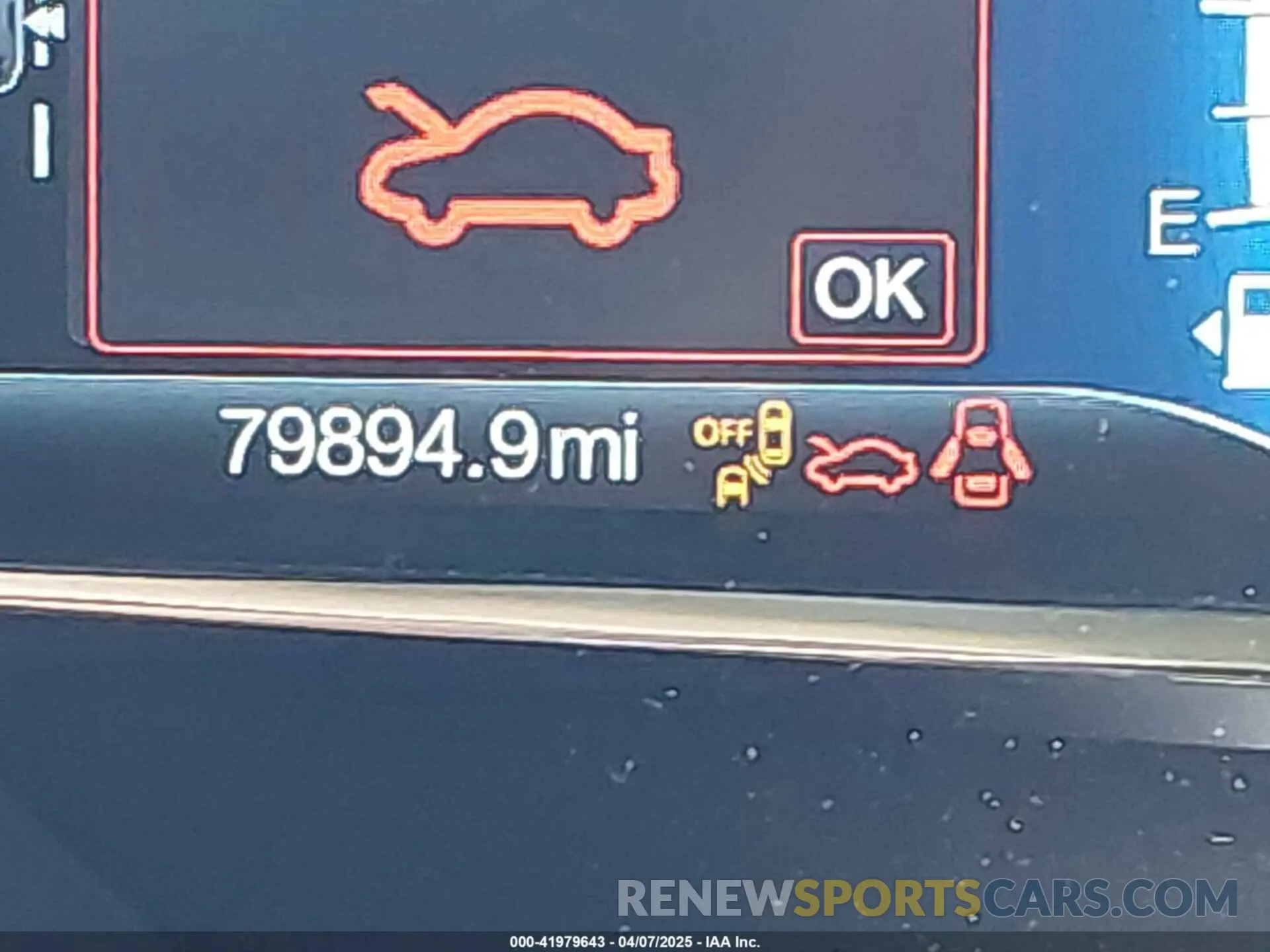15 Photograph of a damaged car 3LN6L5MU8KR608469 LINCOLN MKZ HYBRID 2019