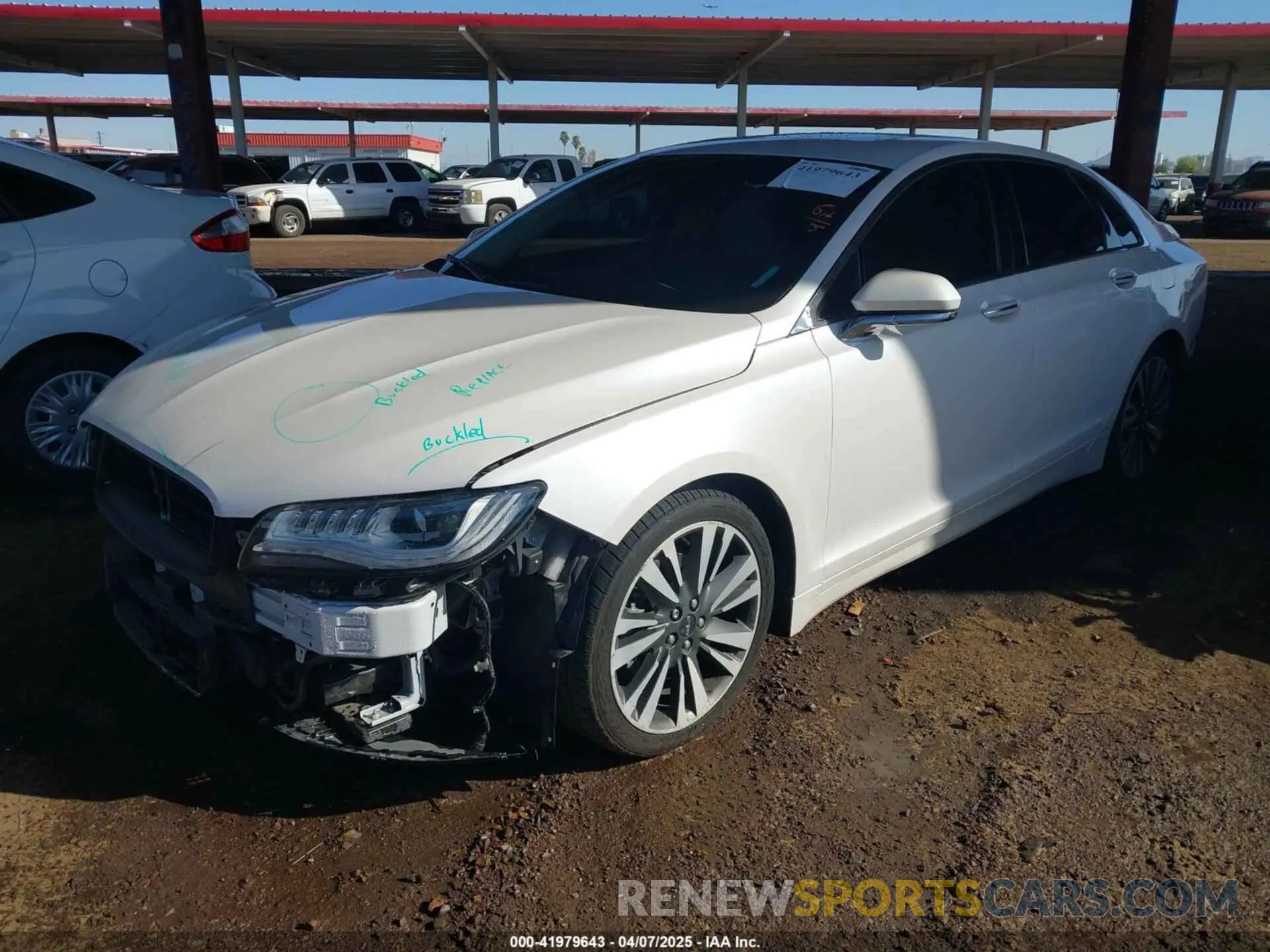 2 Photograph of a damaged car 3LN6L5MU8KR608469 LINCOLN MKZ HYBRID 2019
