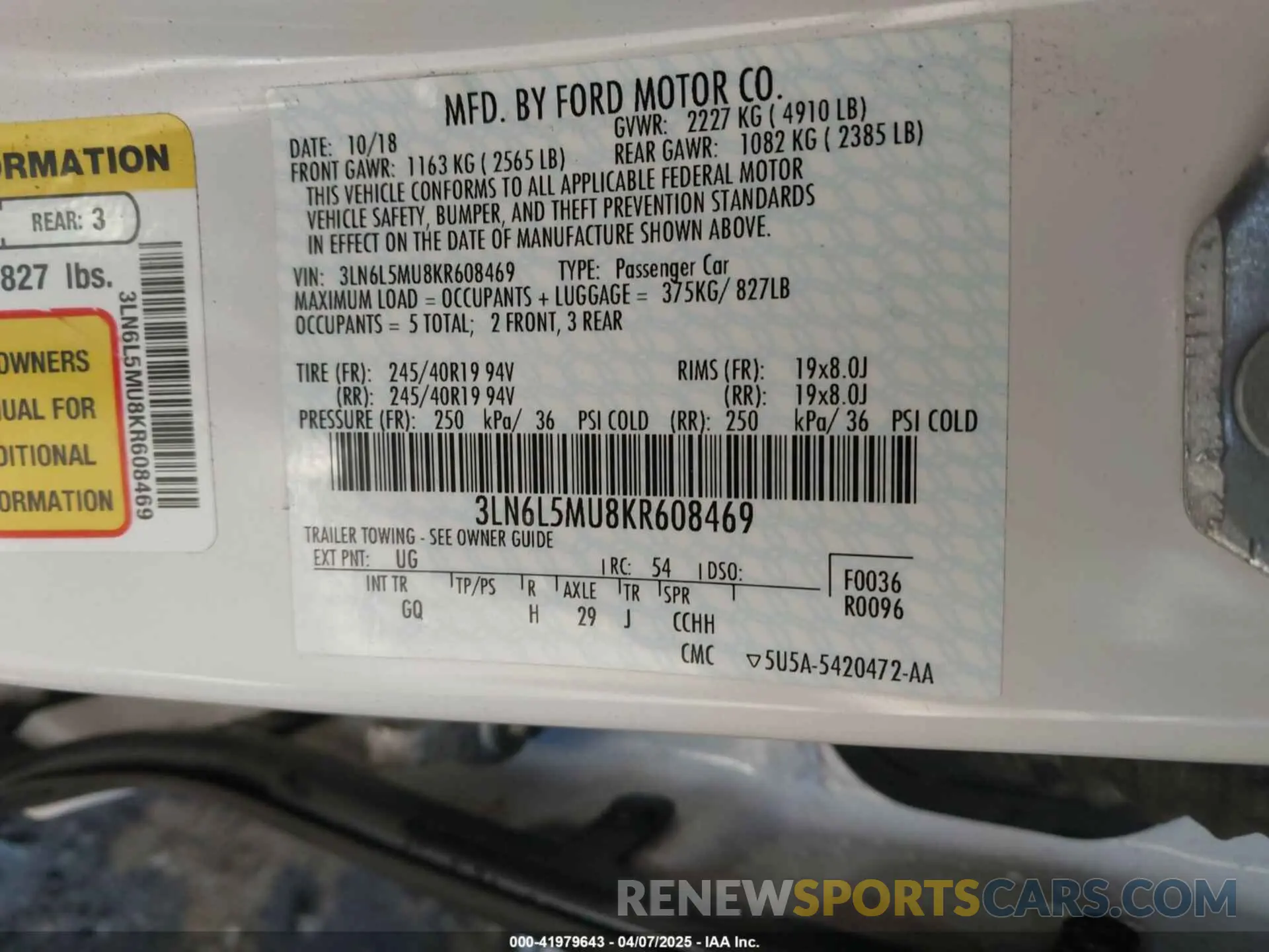 9 Photograph of a damaged car 3LN6L5MU8KR608469 LINCOLN MKZ HYBRID 2019