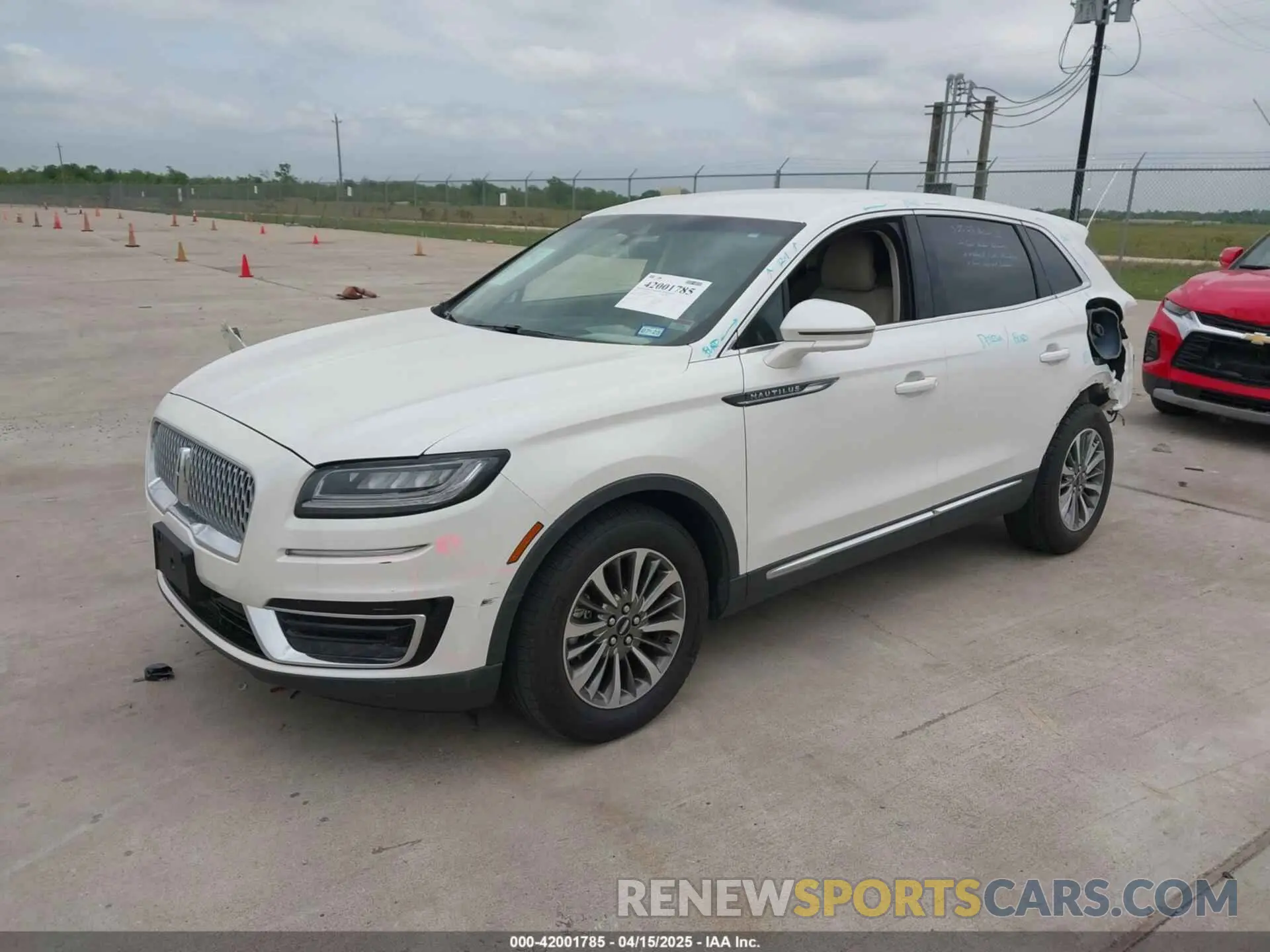 2 Photograph of a damaged car 2LMPJ6K96KBL57713 LINCOLN NAUTILUS 2019