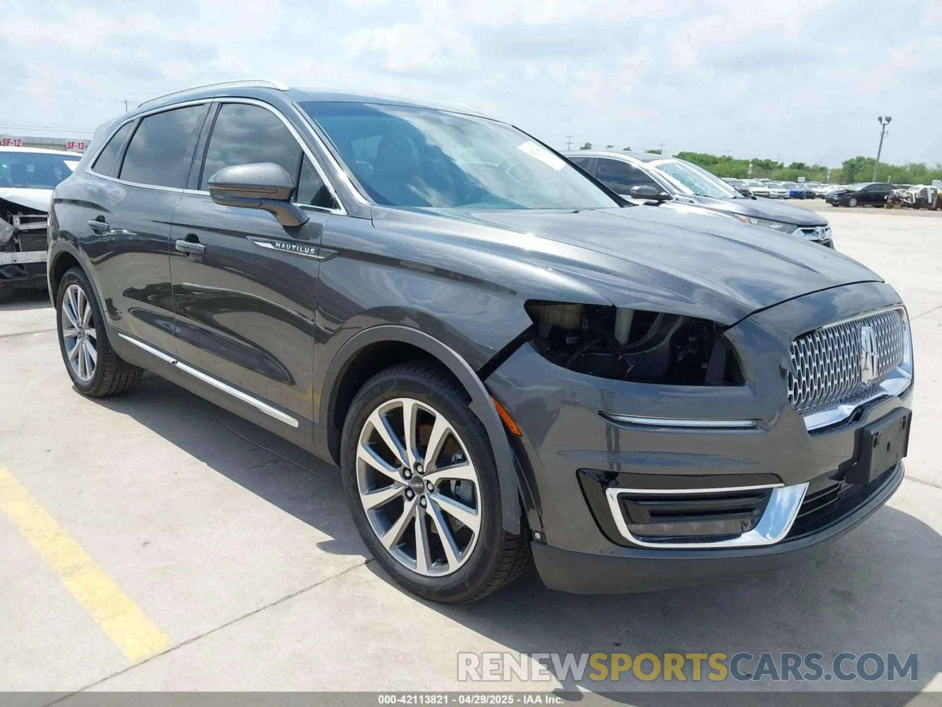 1 Photograph of a damaged car 2LMPJ6K99KBL42848 LINCOLN NAUTILUS 2019