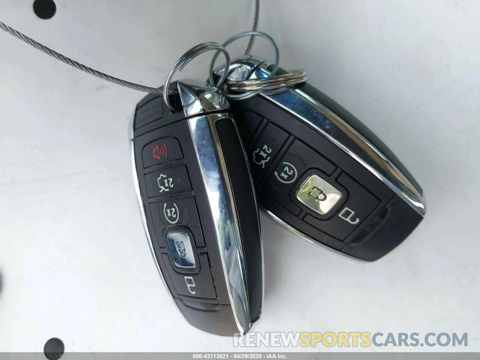 11 Photograph of a damaged car 2LMPJ6K99KBL42848 LINCOLN NAUTILUS 2019