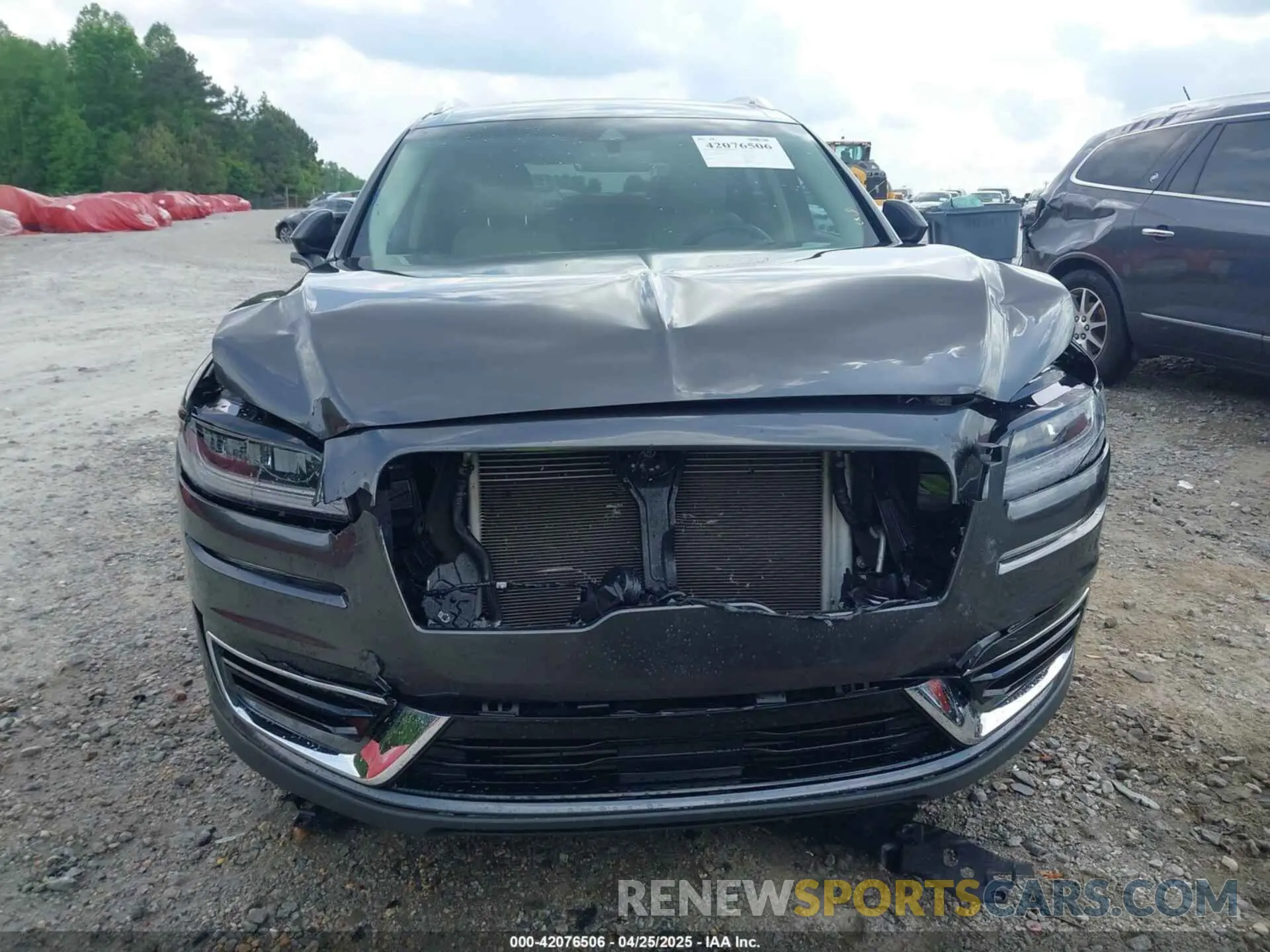 12 Photograph of a damaged car 2LMPJ6K9XKBL41983 LINCOLN NAUTILUS 2019
