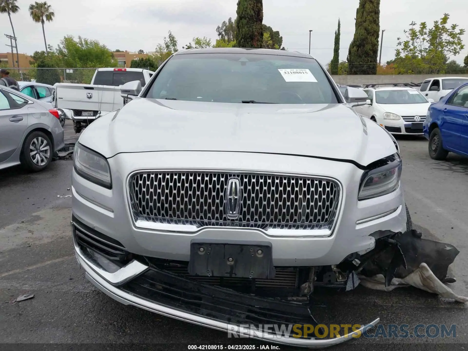 12 Photograph of a damaged car 2LMPJ6KP4KBL45865 LINCOLN NAUTILUS 2019