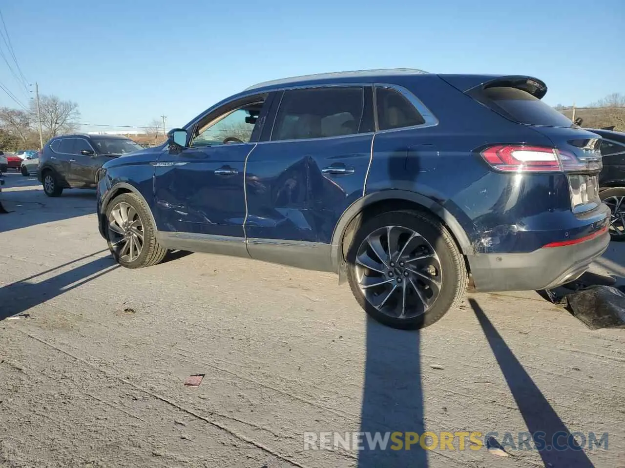 2 Photograph of a damaged car 2LMPJ6L92KBL31141 LINCOLN NAUTILUS 2019