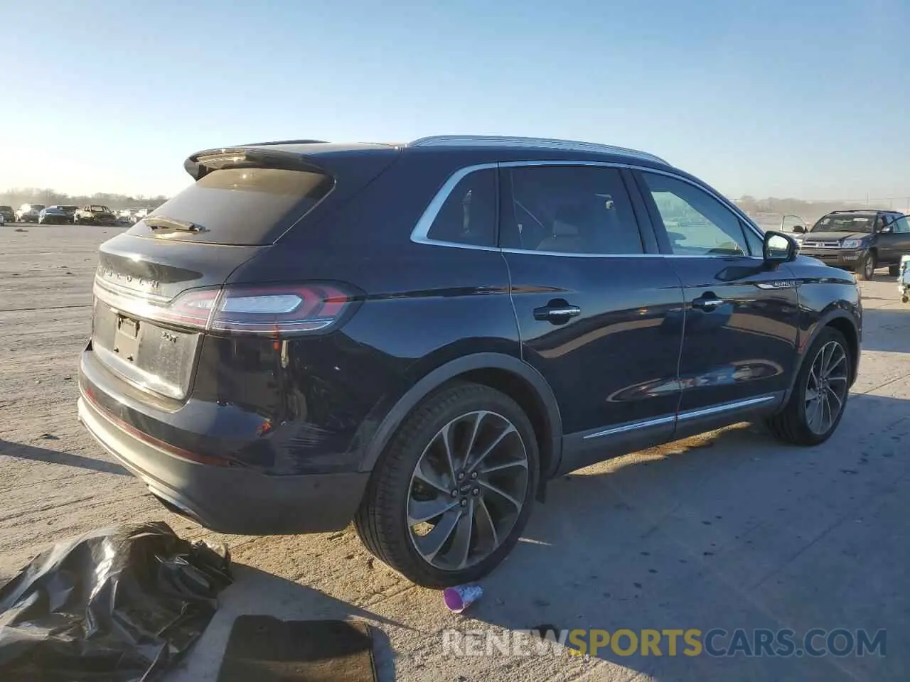 3 Photograph of a damaged car 2LMPJ6L92KBL31141 LINCOLN NAUTILUS 2019