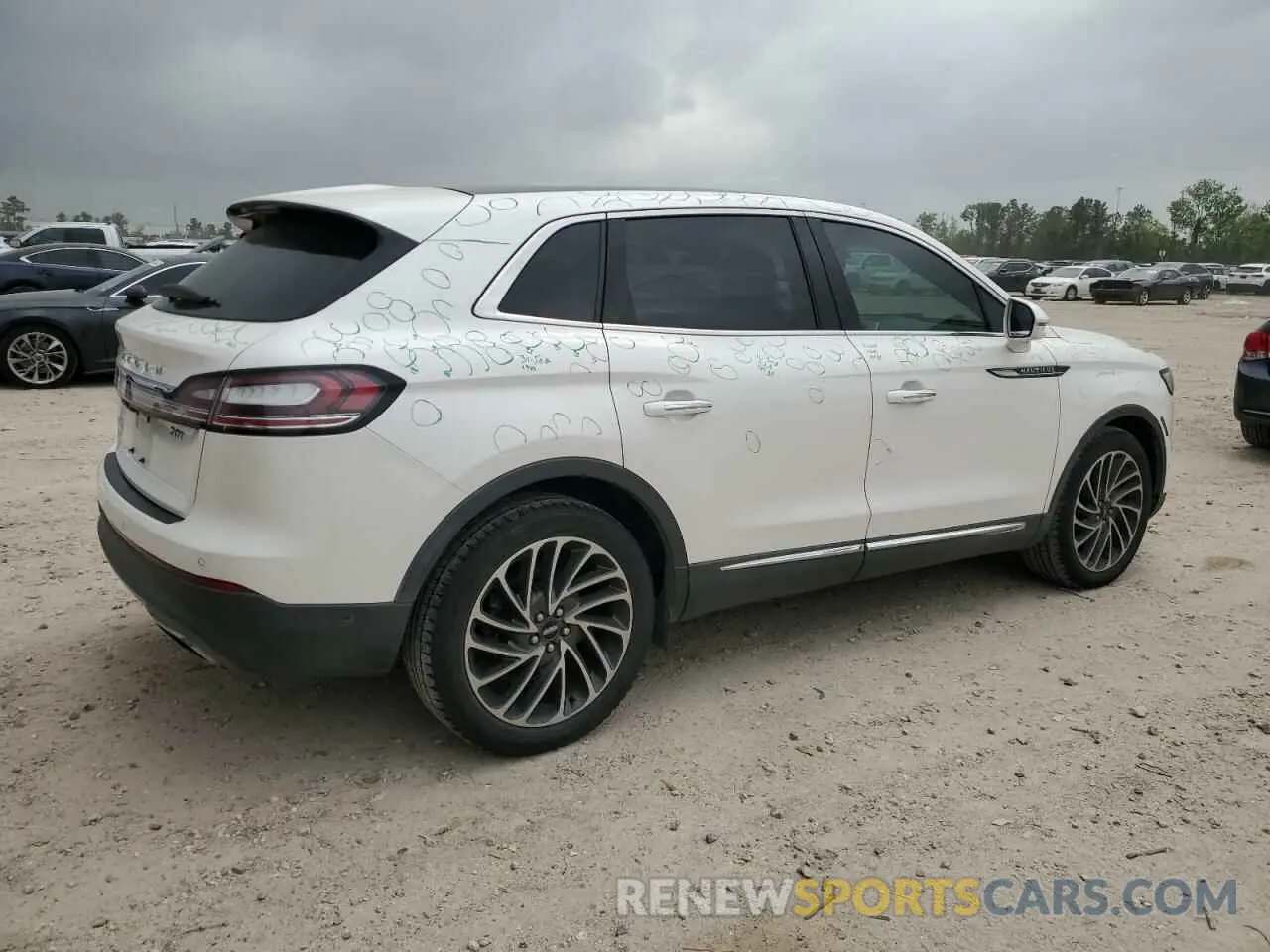 3 Photograph of a damaged car 2LMPJ6L96KBL23155 LINCOLN NAUTILUS 2019