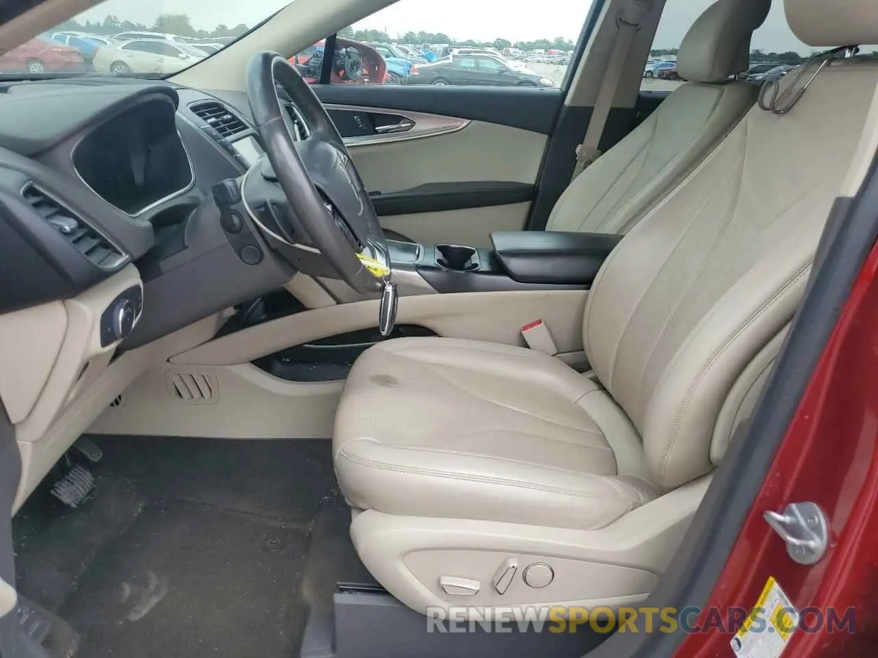 7 Photograph of a damaged car 2LMPJ6L97KBL19194 LINCOLN NAUTILUS 2019