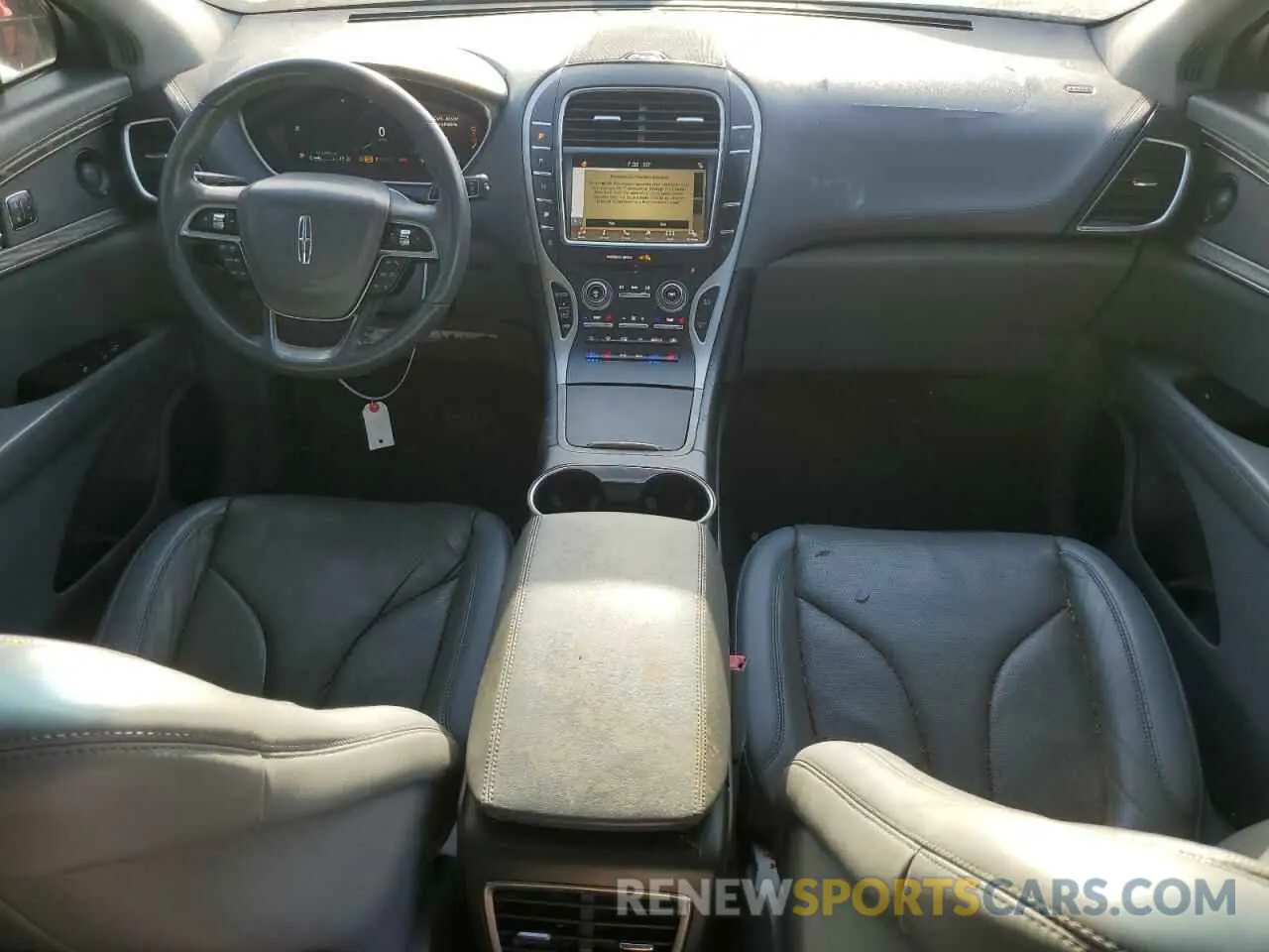 8 Photograph of a damaged car 2LMPJ6L98KBL12724 LINCOLN NAUTILUS 2019