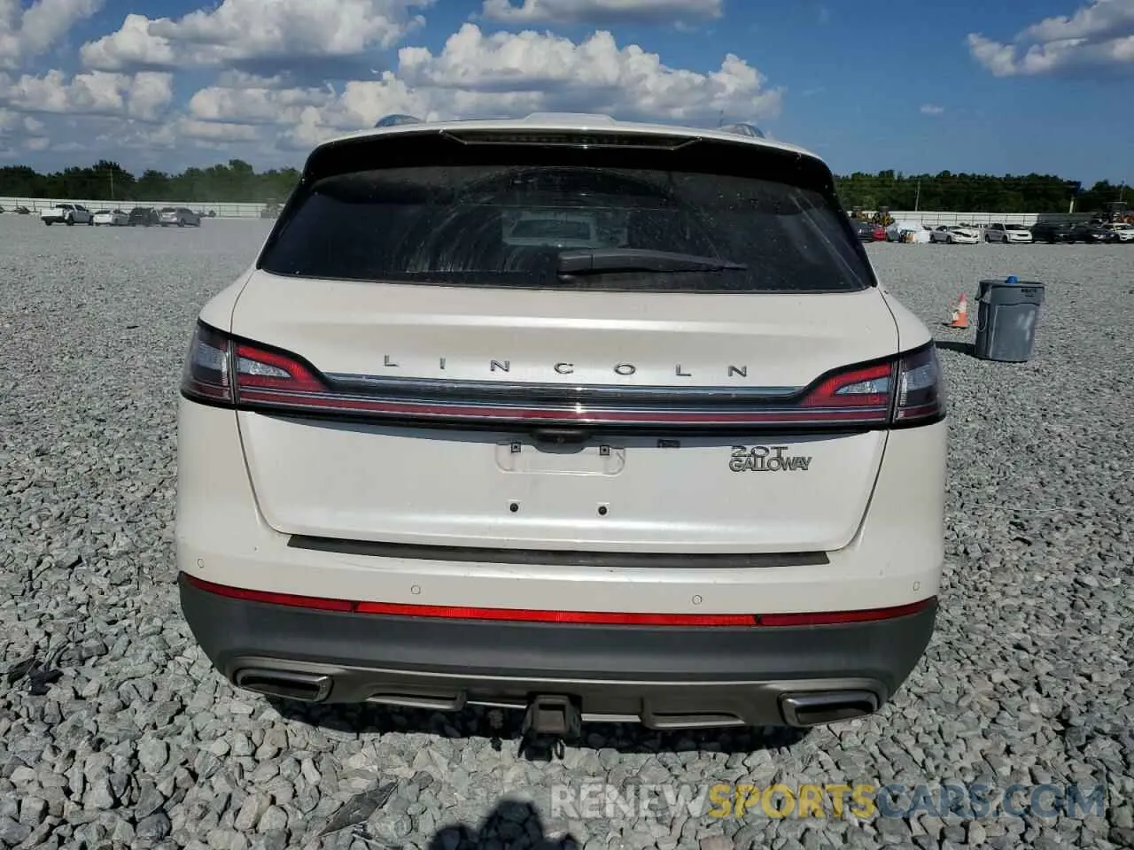 6 Photograph of a damaged car 2LMPJ6L9XKBL54084 LINCOLN NAUTILUS 2019