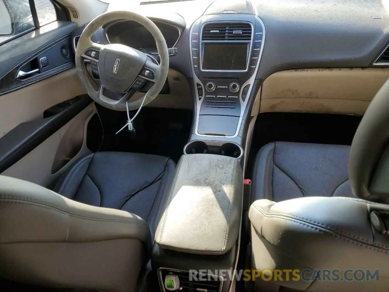 8 Photograph of a damaged car 2LMPJ6LP6KBL36275 LINCOLN NAUTILUS 2019