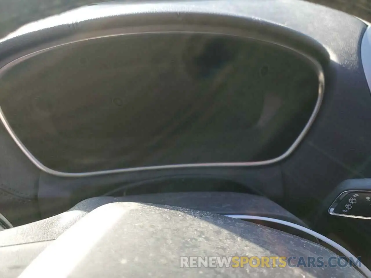 9 Photograph of a damaged car 2LMPJ6LP6KBL36275 LINCOLN NAUTILUS 2019
