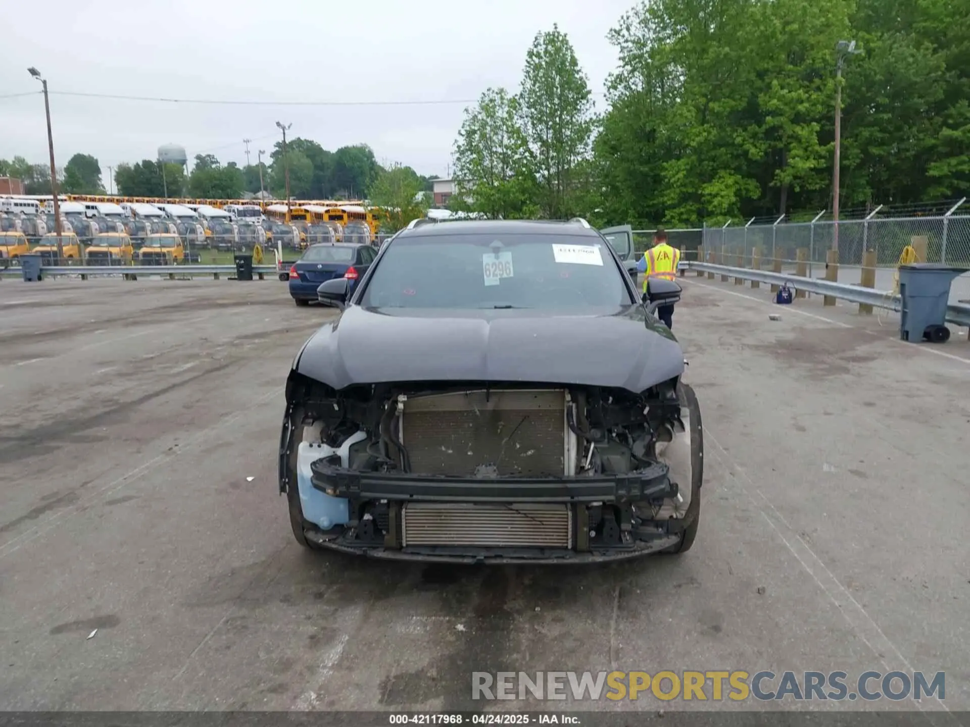 12 Photograph of a damaged car 2LMPJ6LP8KBL19297 LINCOLN NAUTILUS 2019