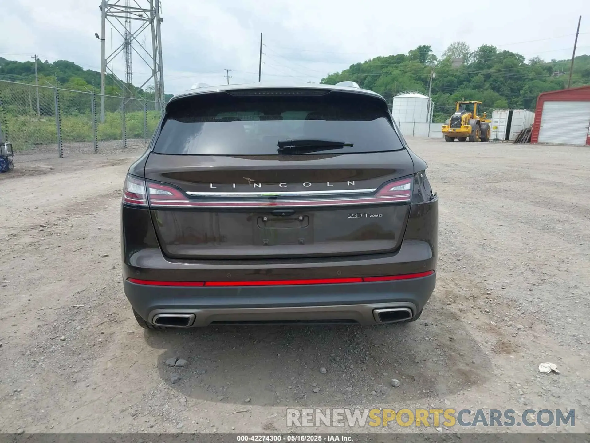16 Photograph of a damaged car 2LMPJ8J9XKBL58148 LINCOLN NAUTILUS 2019