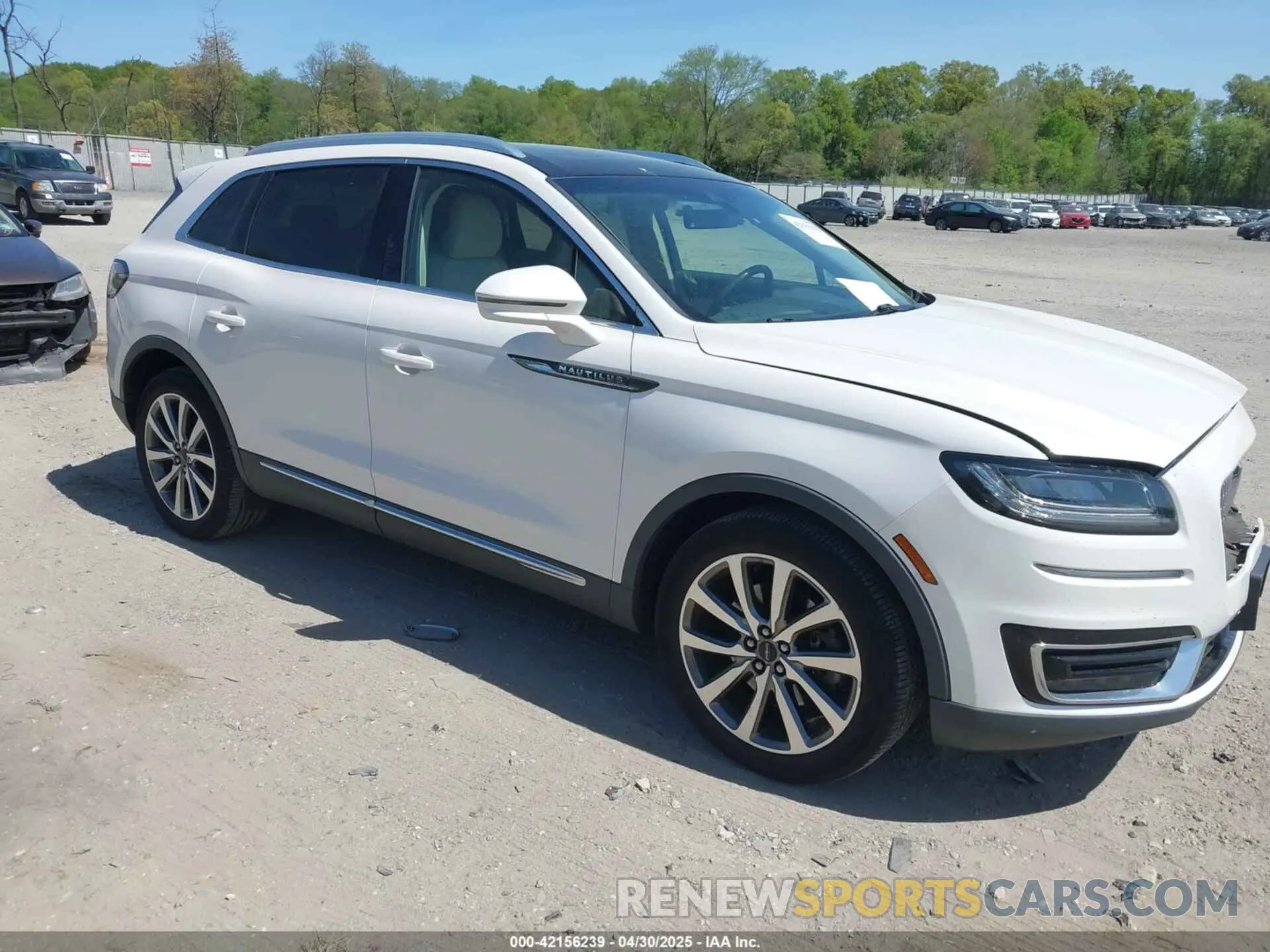 1 Photograph of a damaged car 2LMPJ8K92KBL11856 LINCOLN NAUTILUS 2019
