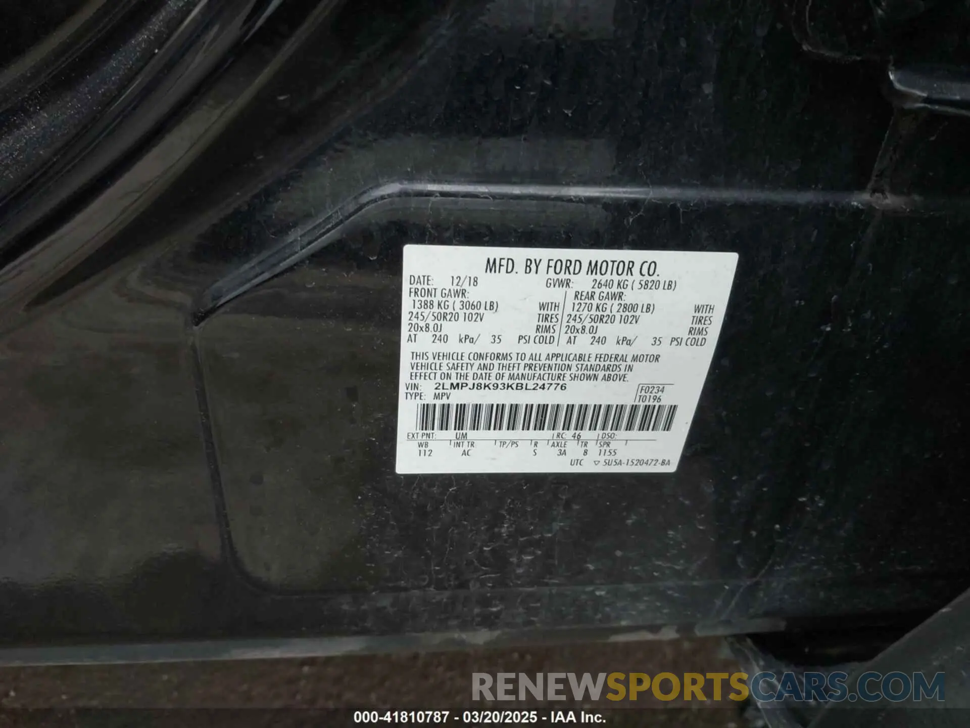 9 Photograph of a damaged car 2LMPJ8K93KBL24776 LINCOLN NAUTILUS 2019