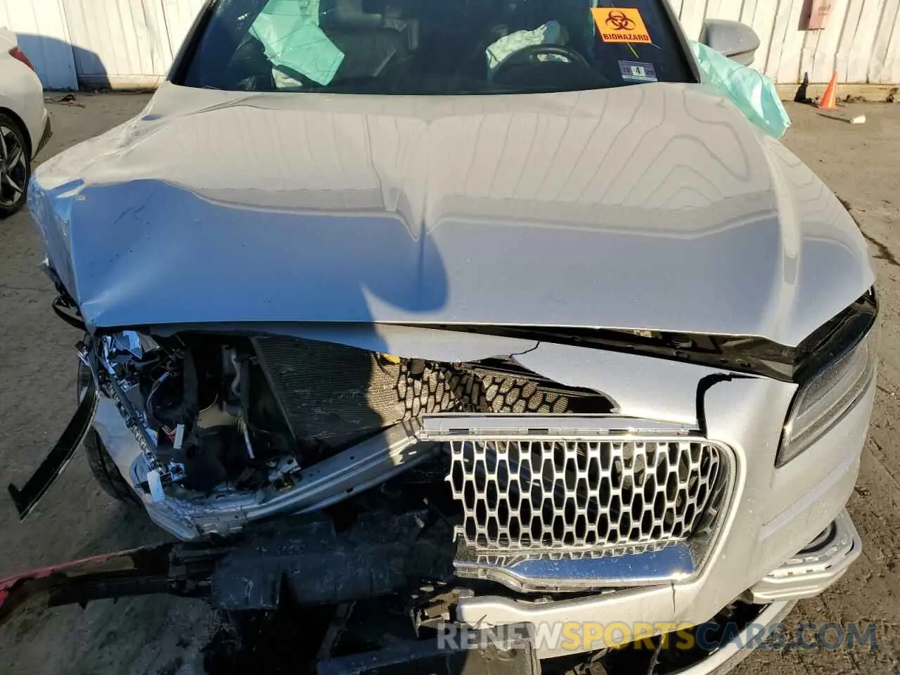11 Photograph of a damaged car 2LMPJ8K93KBL61617 LINCOLN NAUTILUS 2019