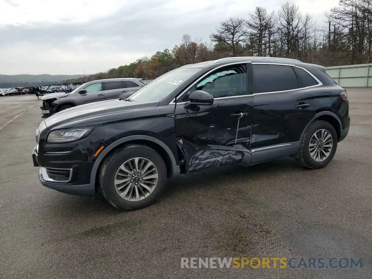 1 Photograph of a damaged car 2LMPJ8K98KBL46353 LINCOLN NAUTILUS 2019