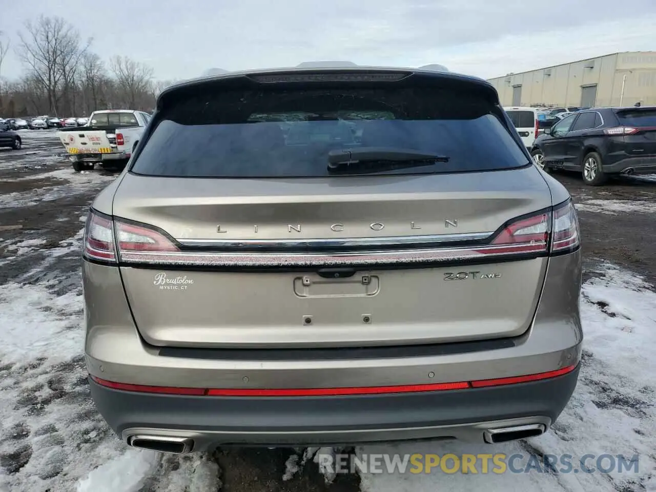 6 Photograph of a damaged car 2LMPJ8L93KBL11136 LINCOLN NAUTILUS 2019