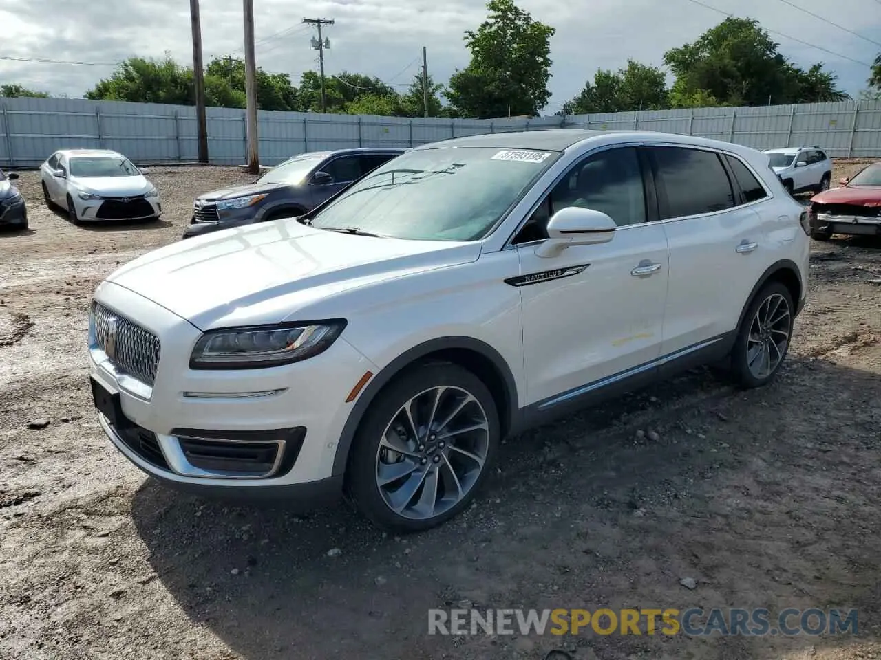 1 Photograph of a damaged car 2LMPJ8L95KBL10165 LINCOLN NAUTILUS 2019