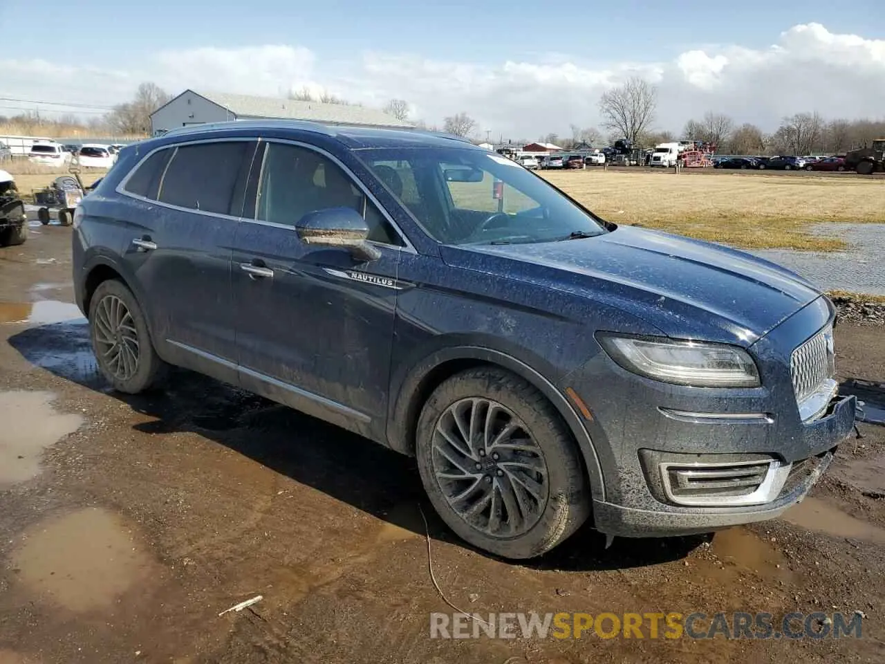 4 Photograph of a damaged car 2LMPJ8L98KBL32497 LINCOLN NAUTILUS 2019