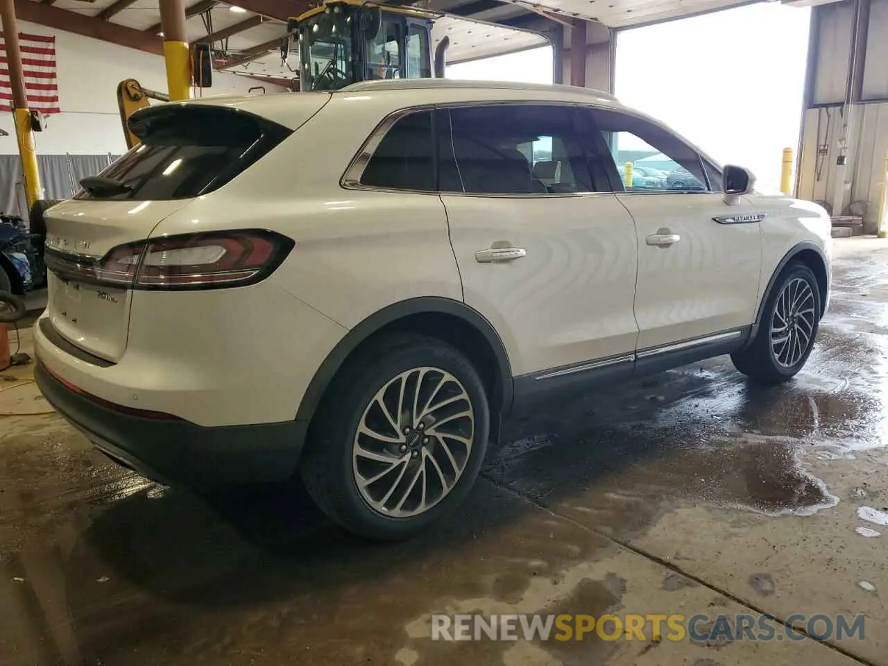 3 Photograph of a damaged car 2LMPJ8L99KBL62737 LINCOLN NAUTILUS 2019