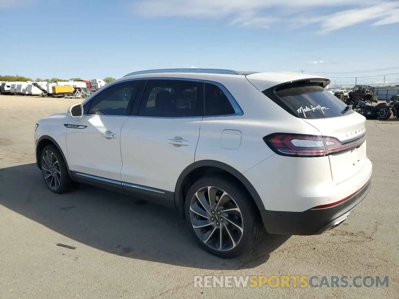 2 Photograph of a damaged car 2LMPJ8LP0KBL28717 LINCOLN NAUTILUS 2019