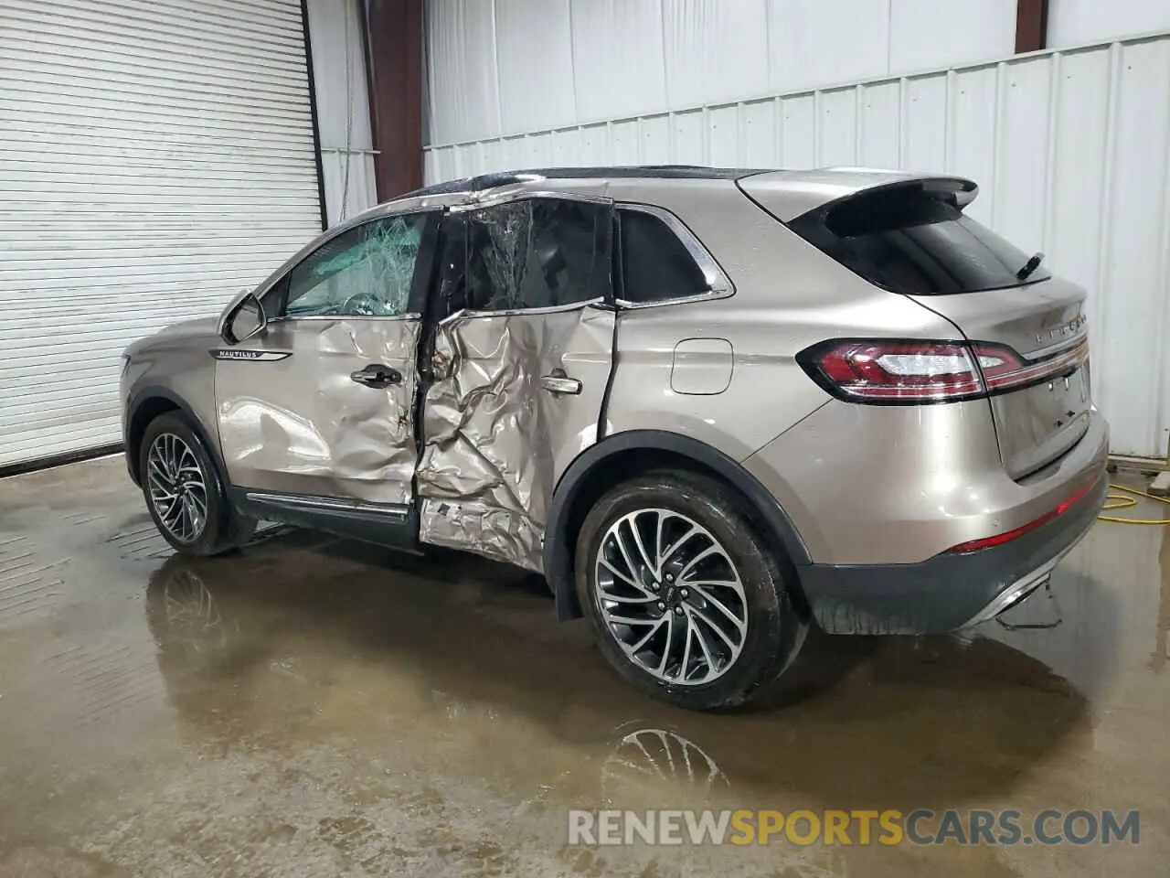 2 Photograph of a damaged car 2LMPJ8LP5KBL42449 LINCOLN NAUTILUS 2019