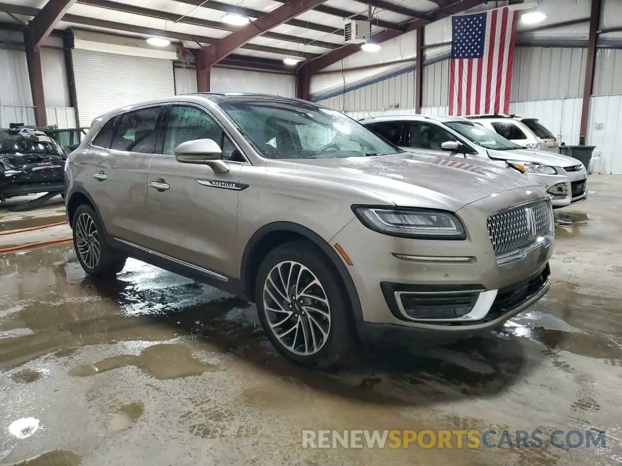 4 Photograph of a damaged car 2LMPJ8LP5KBL42449 LINCOLN NAUTILUS 2019