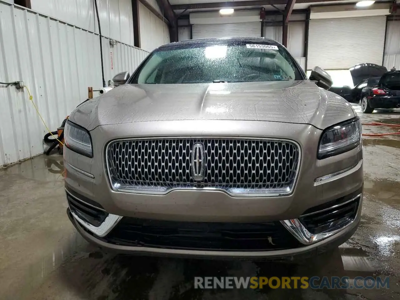 5 Photograph of a damaged car 2LMPJ8LP5KBL42449 LINCOLN NAUTILUS 2019