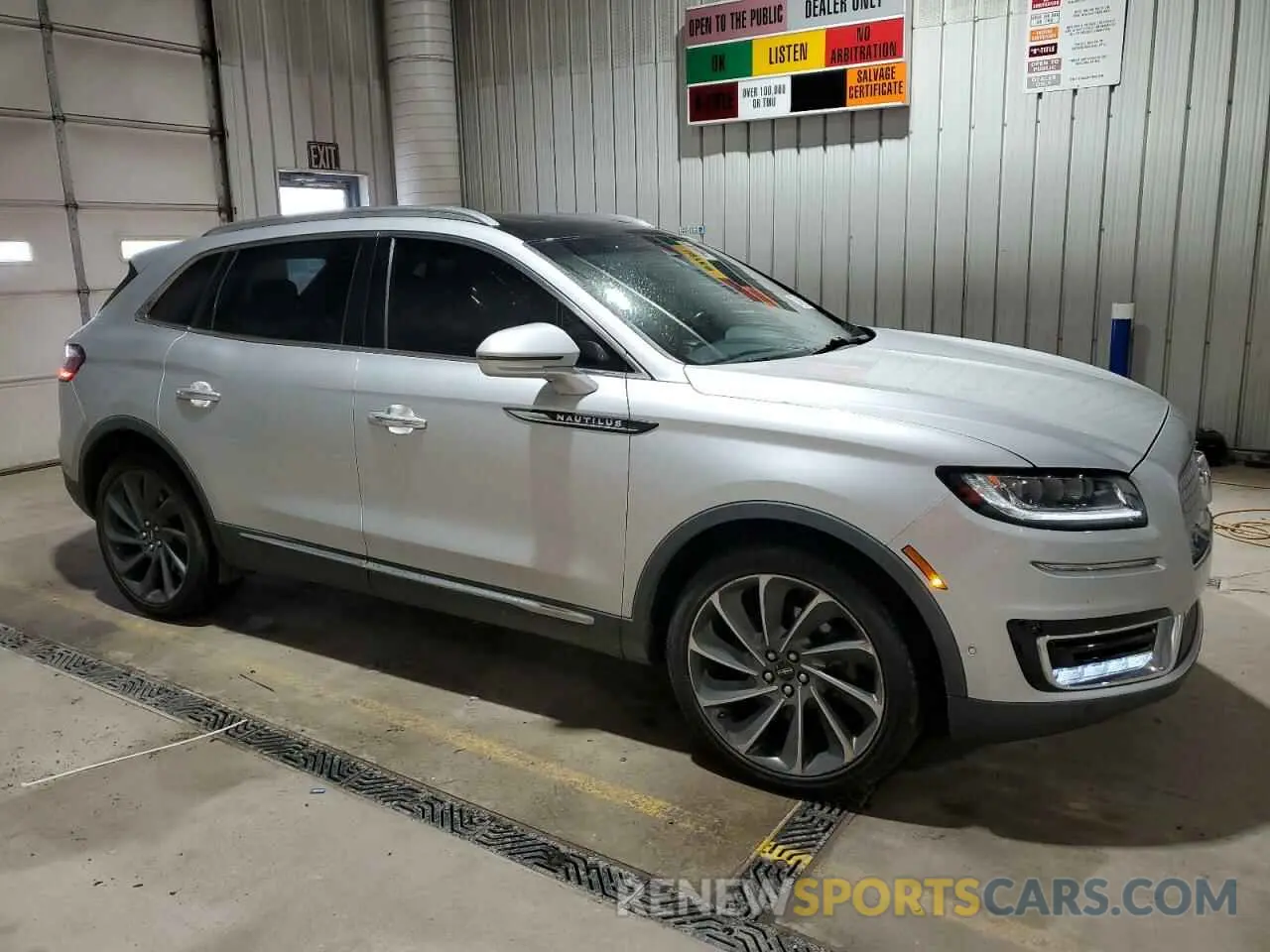 4 Photograph of a damaged car 2LMPJ8LP6KBL32092 LINCOLN NAUTILUS 2019