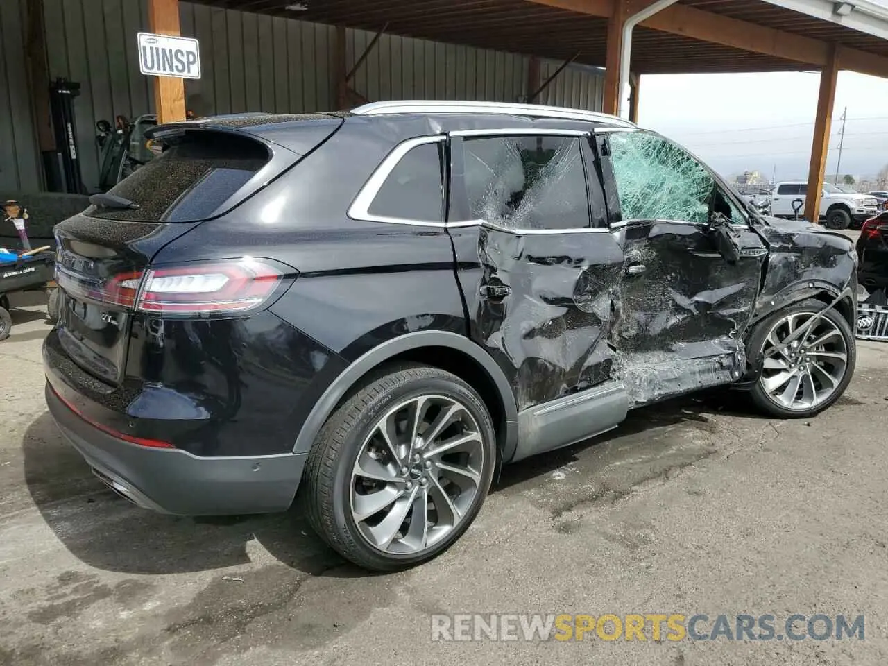 3 Photograph of a damaged car 2LMPJ8LP8KBL12507 LINCOLN NAUTILUS 2019