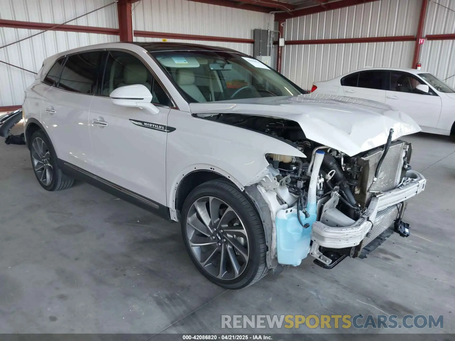 1 Photograph of a damaged car 2LMPJ8LP9KBL41756 LINCOLN NAUTILUS 2019