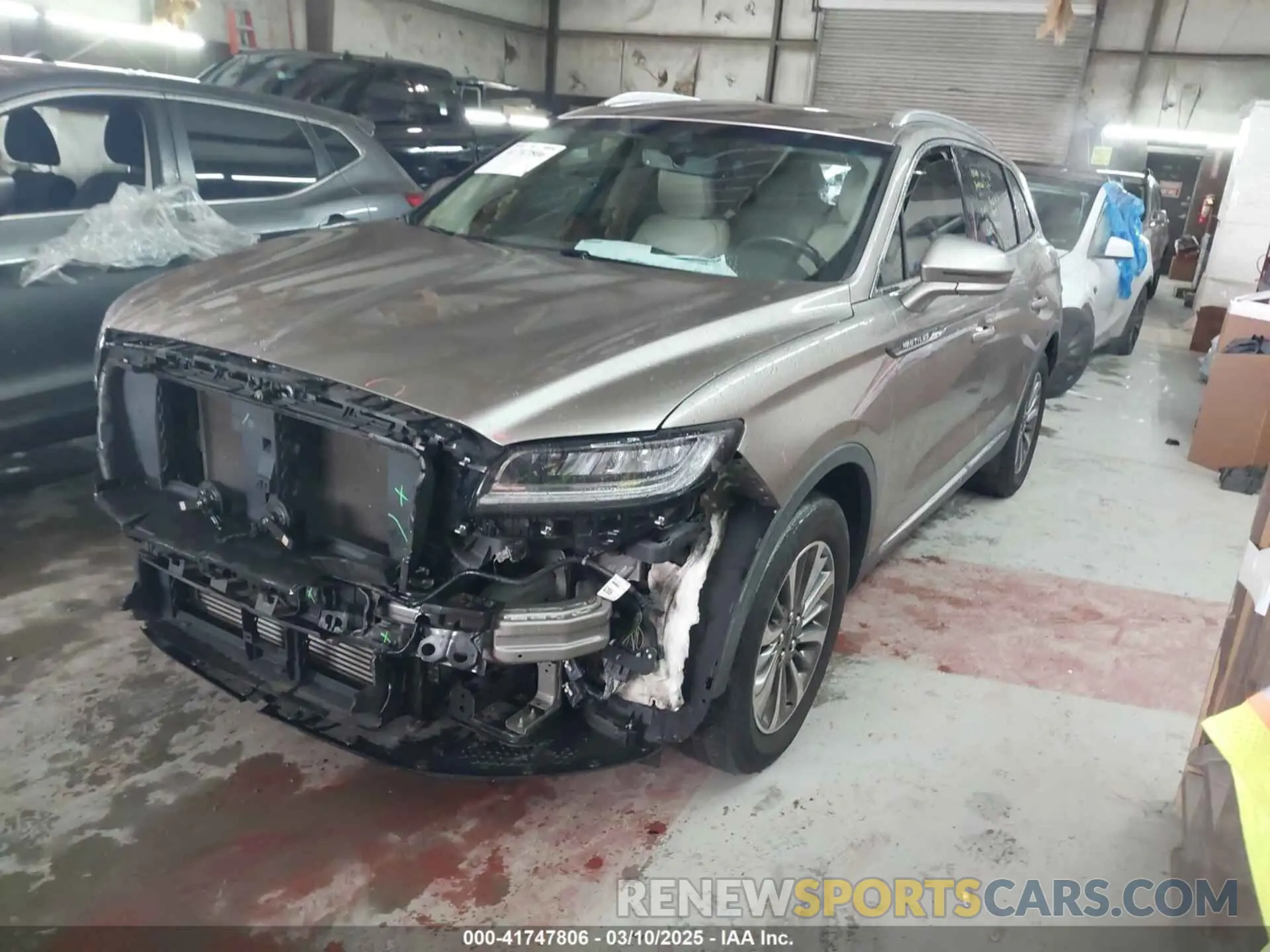 2 Photograph of a damaged car 2LMPJ6J98LBL15952 LINCOLN NAUTILUS 2020