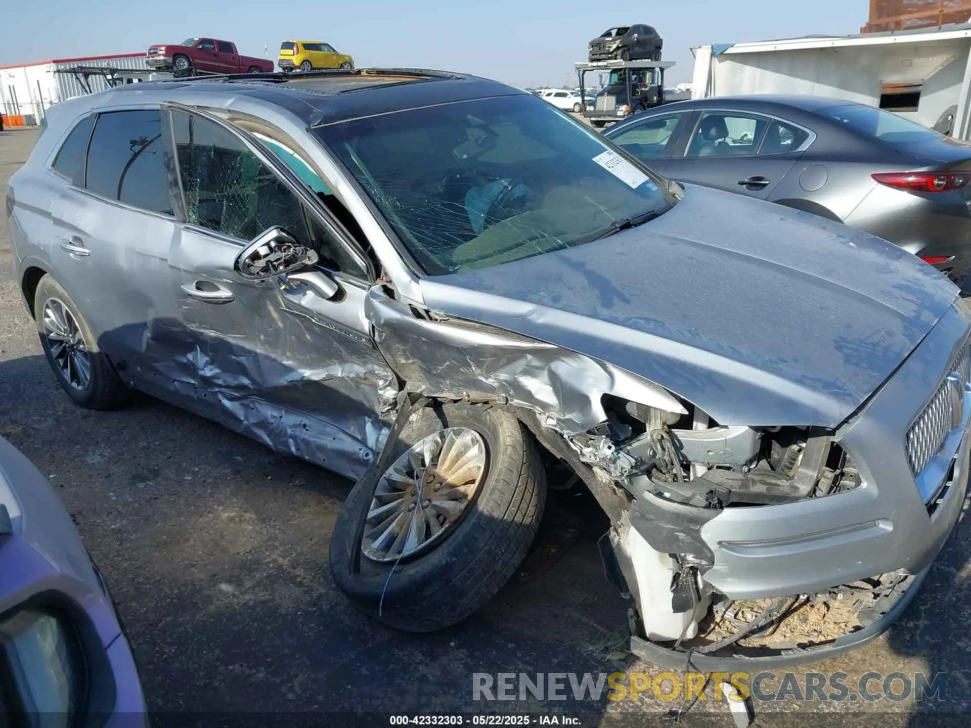 6 Photograph of a damaged car 2LMPJ6K98LBL14122 LINCOLN NAUTILUS 2020