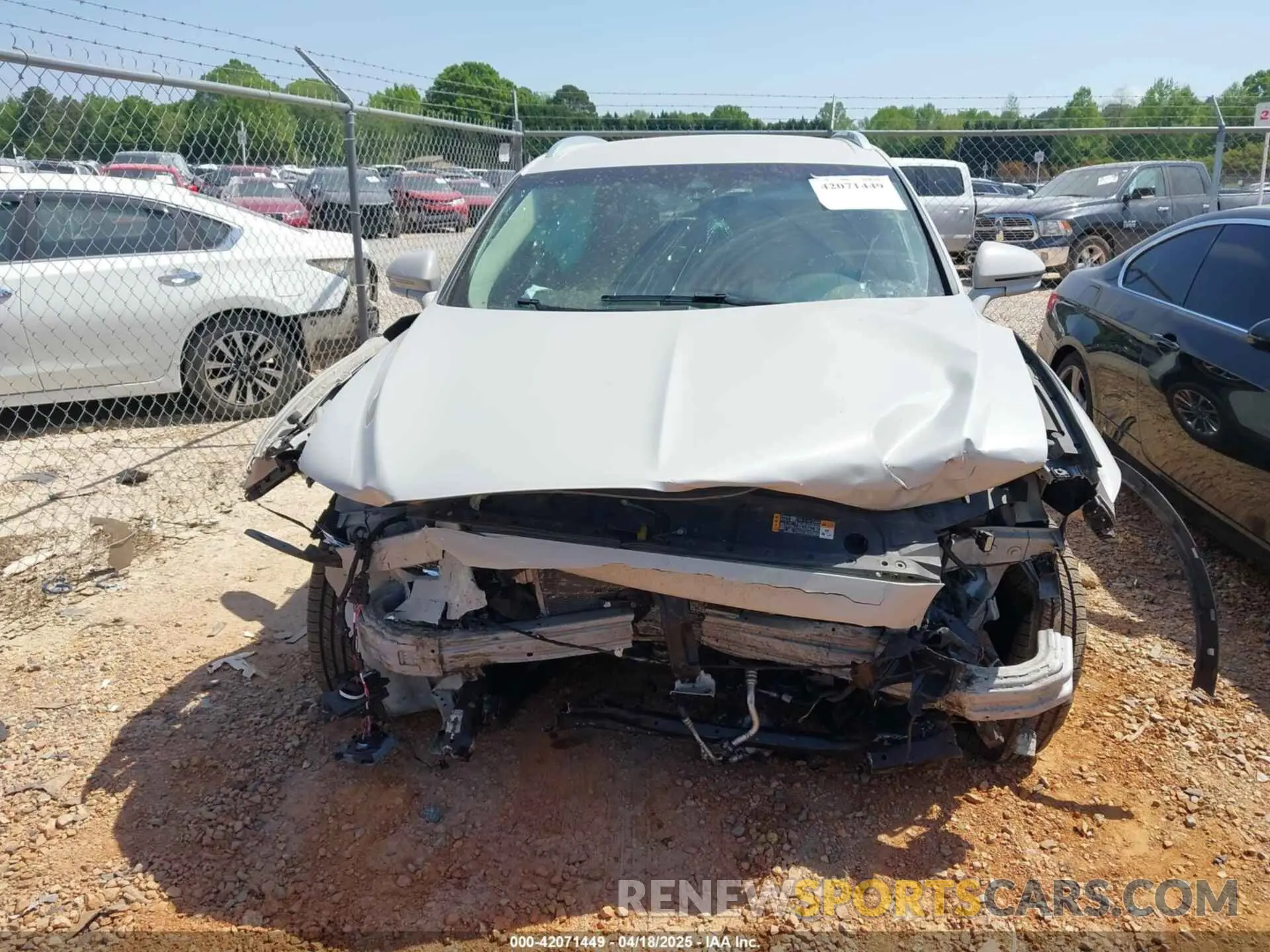 12 Photograph of a damaged car 2LMPJ8J99LBL00372 LINCOLN NAUTILUS 2020