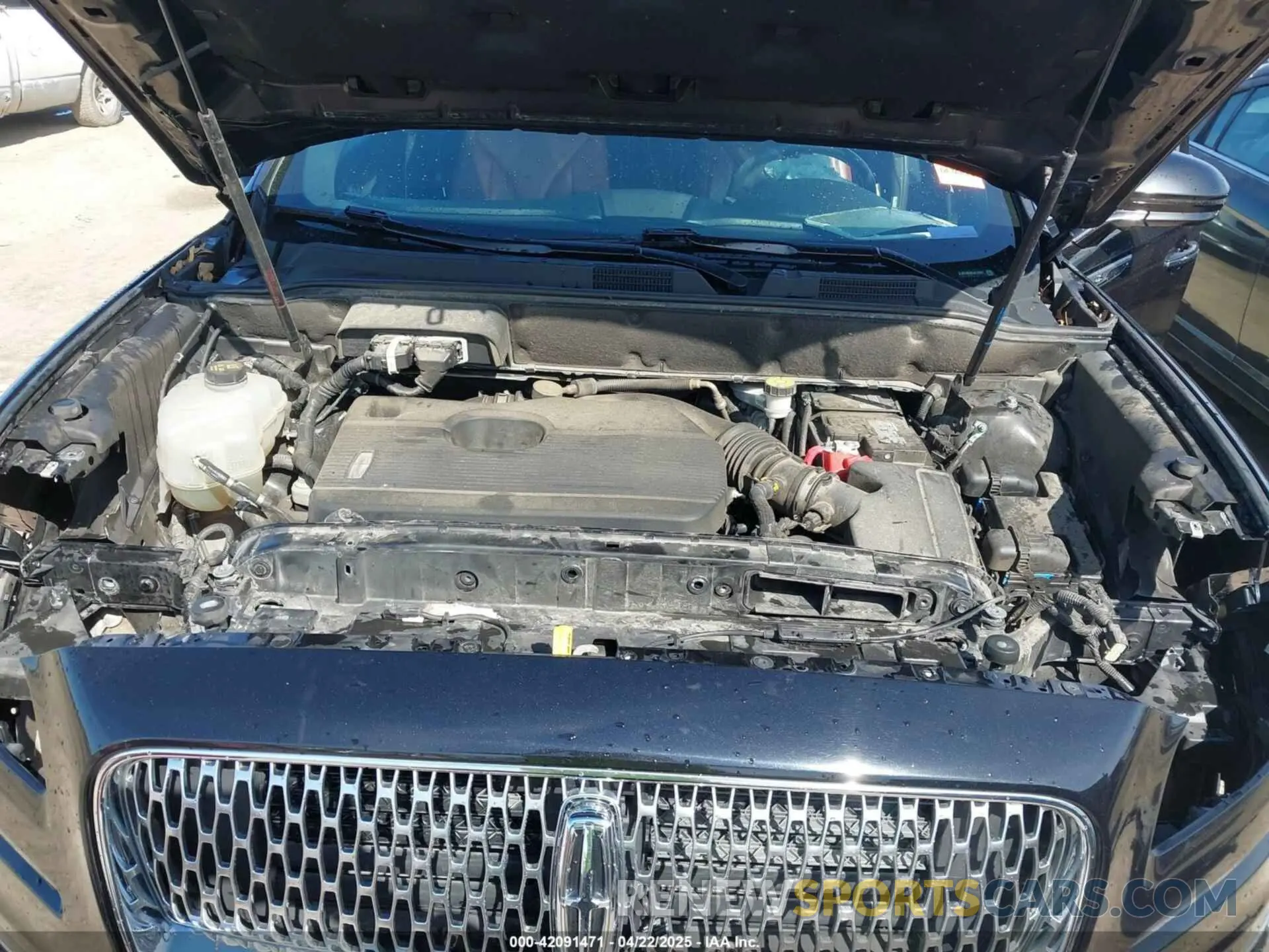 10 Photograph of a damaged car 2LMPJ8K90LBL10657 LINCOLN NAUTILUS 2020