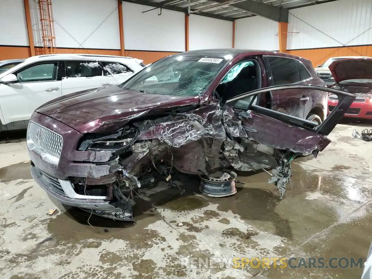 1 Photograph of a damaged car 2LMPJ8K90LBL12750 LINCOLN NAUTILUS 2020