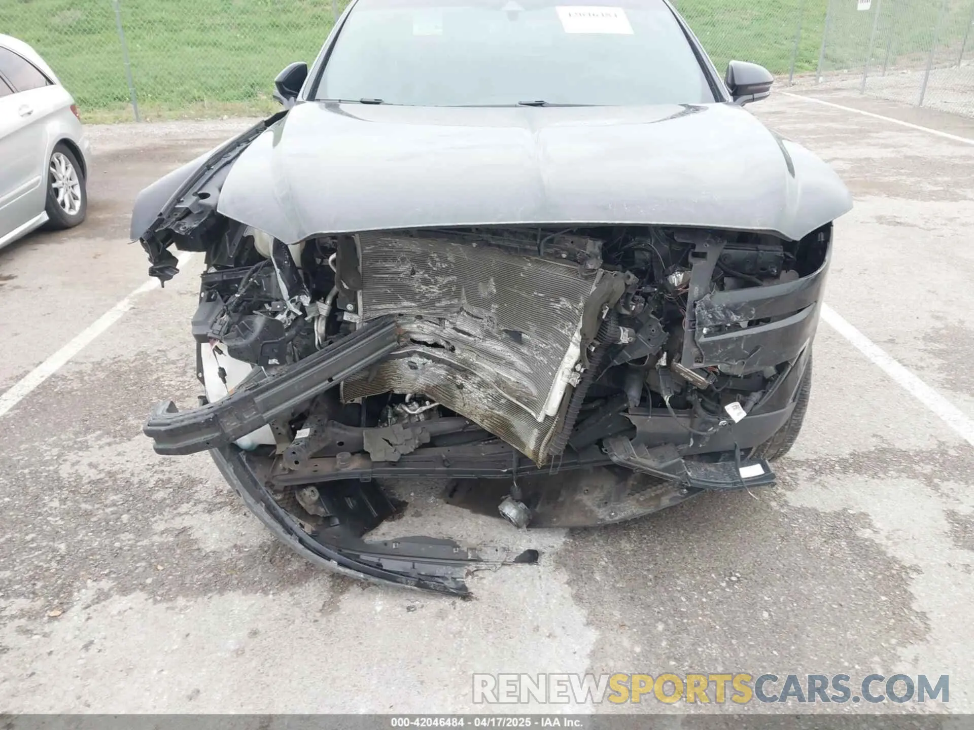 6 Photograph of a damaged car 2LMPJ8K93LBL23886 LINCOLN NAUTILUS 2020
