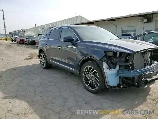 11 Photograph of a damaged car 2LMPJ8K94LBL35366 LINCOLN NAUTILUS 2020