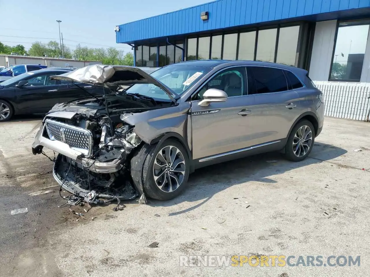 1 Photograph of a damaged car 2LMPJ8K91MBL00575 LINCOLN NAUTILUS 2021