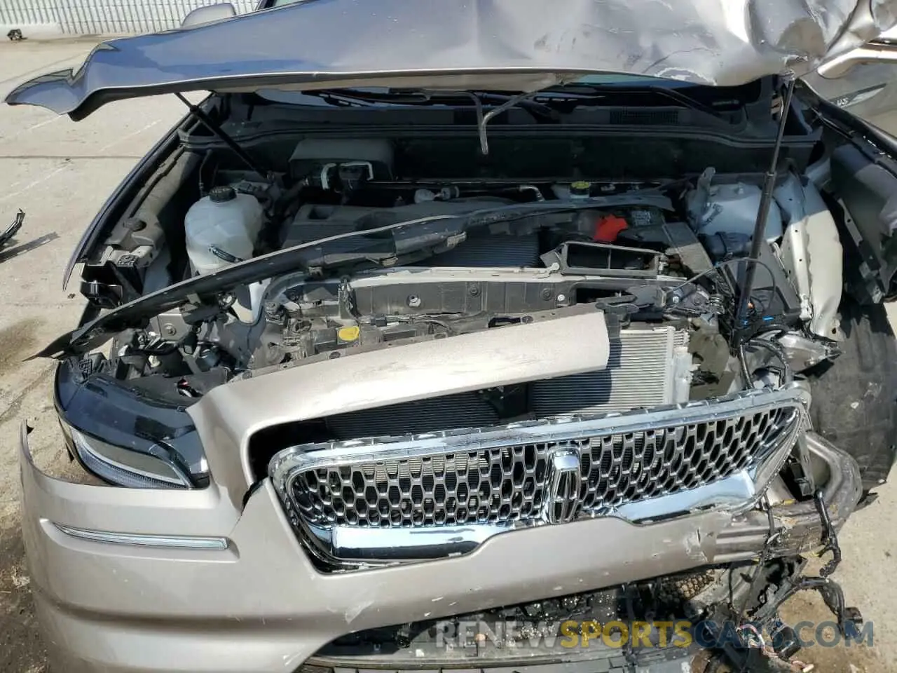 12 Photograph of a damaged car 2LMPJ8K91MBL00575 LINCOLN NAUTILUS 2021