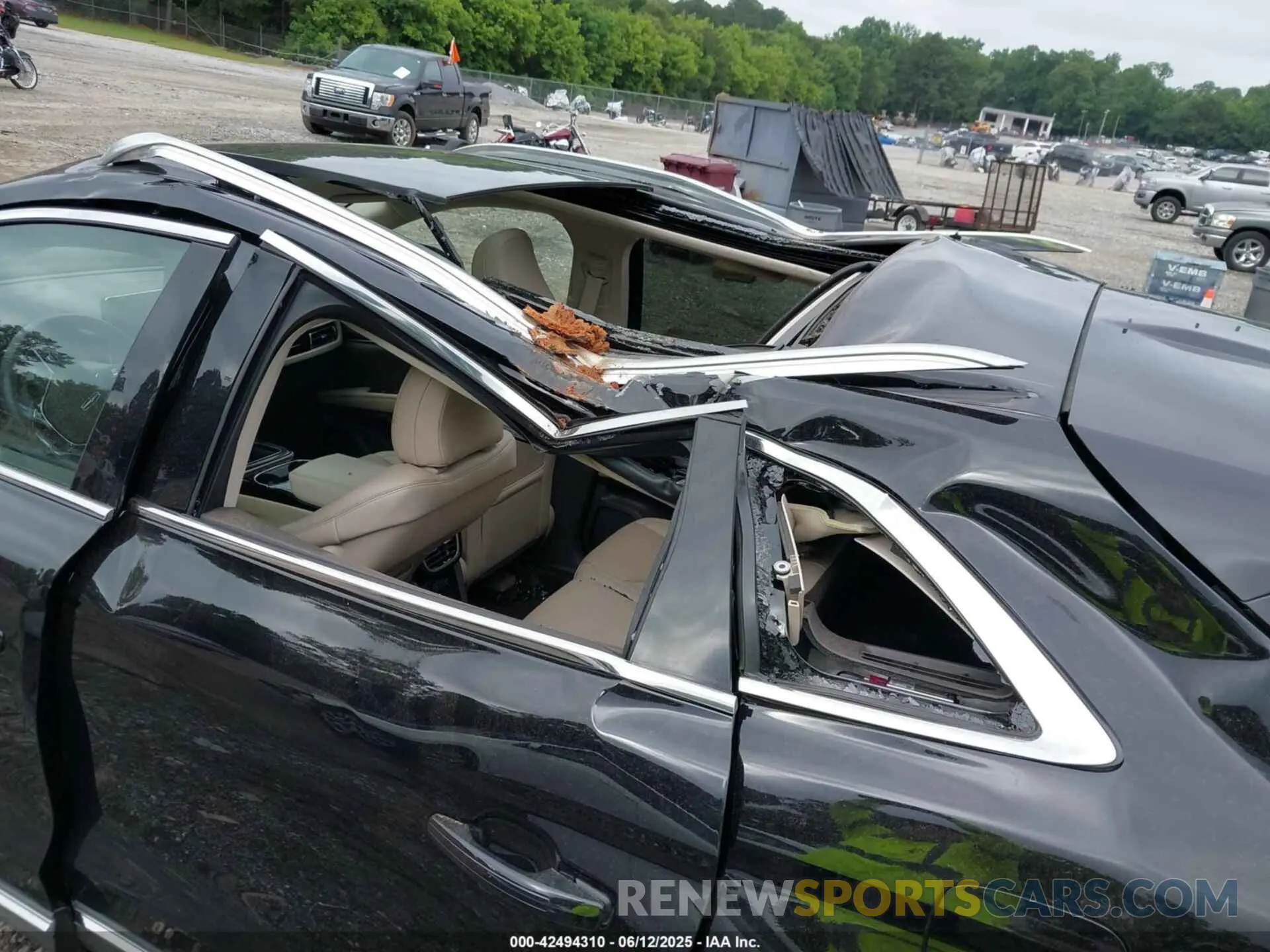 6 Photograph of a damaged car 2LMPJ8K99MBL12344 LINCOLN NAUTILUS 2021