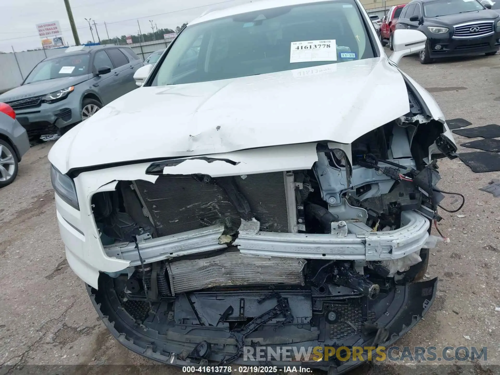 12 Photograph of a damaged car 2LMPJ6J9XNBL01263 LINCOLN NAUTILUS 2022
