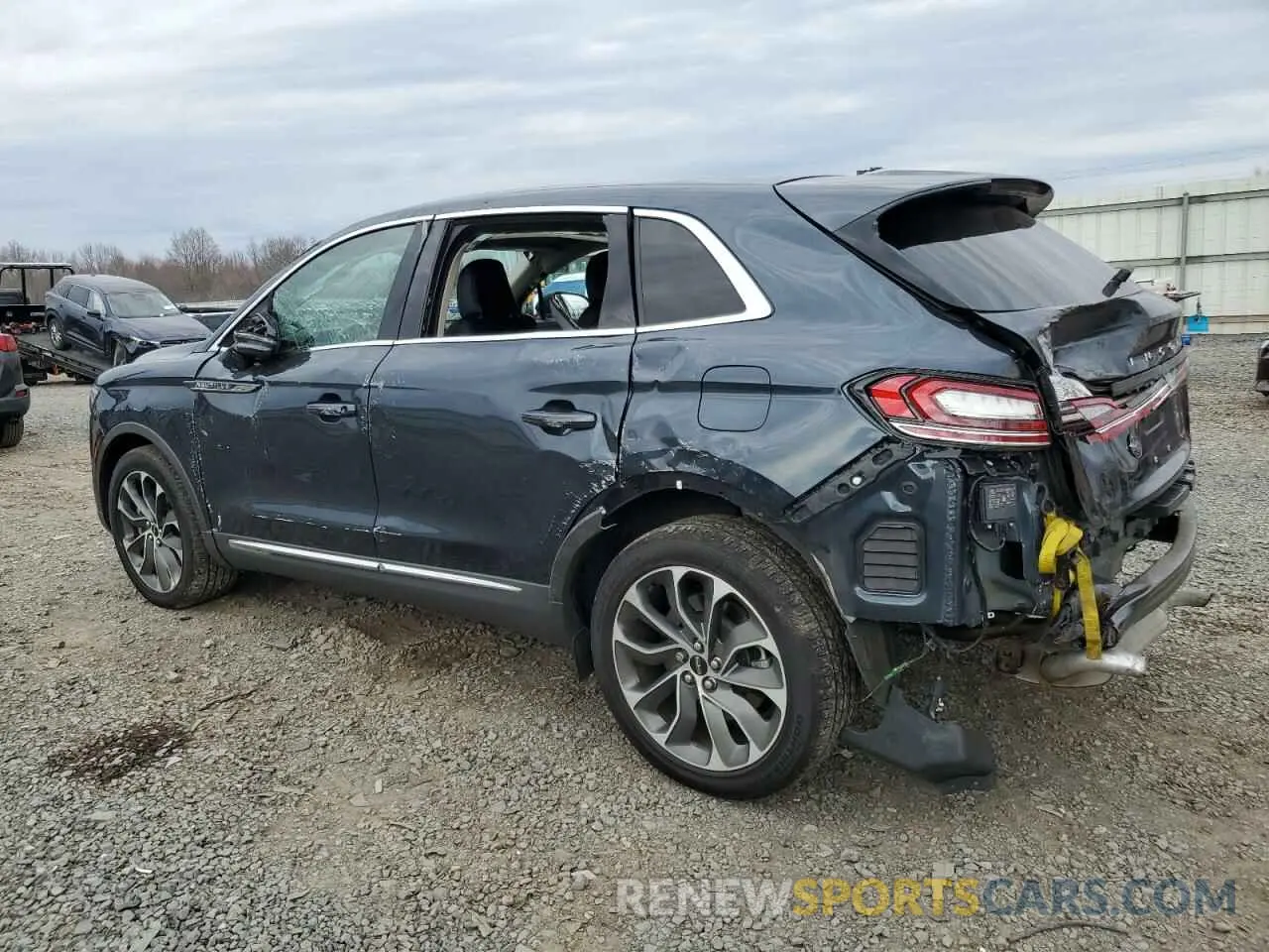 2 Photograph of a damaged car 2LMPJ8K96NBL07376 LINCOLN NAUTILUS 2022