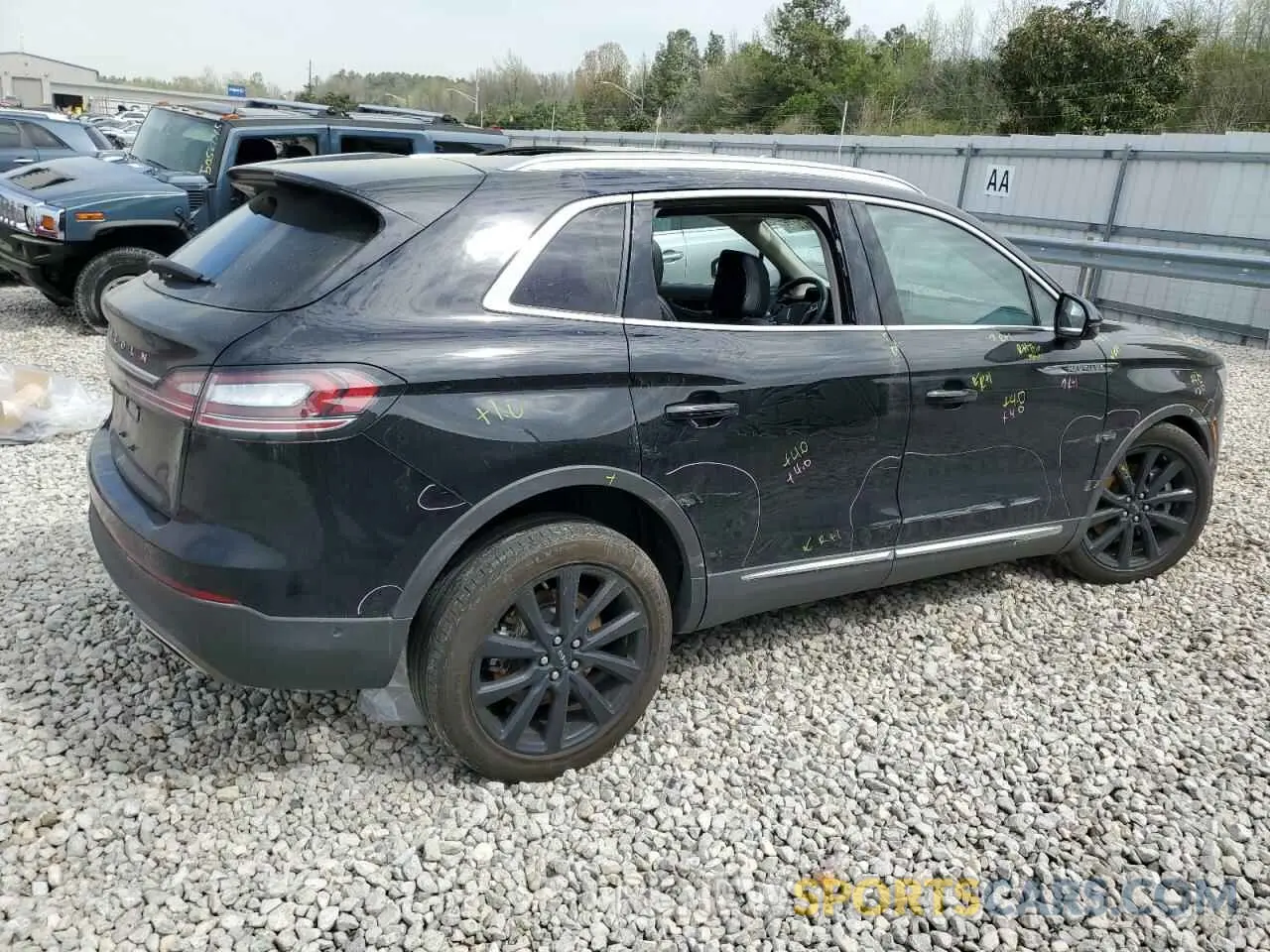 3 Photograph of a damaged car 2LMPJ8K97NBL20265 LINCOLN NAUTILUS 2022