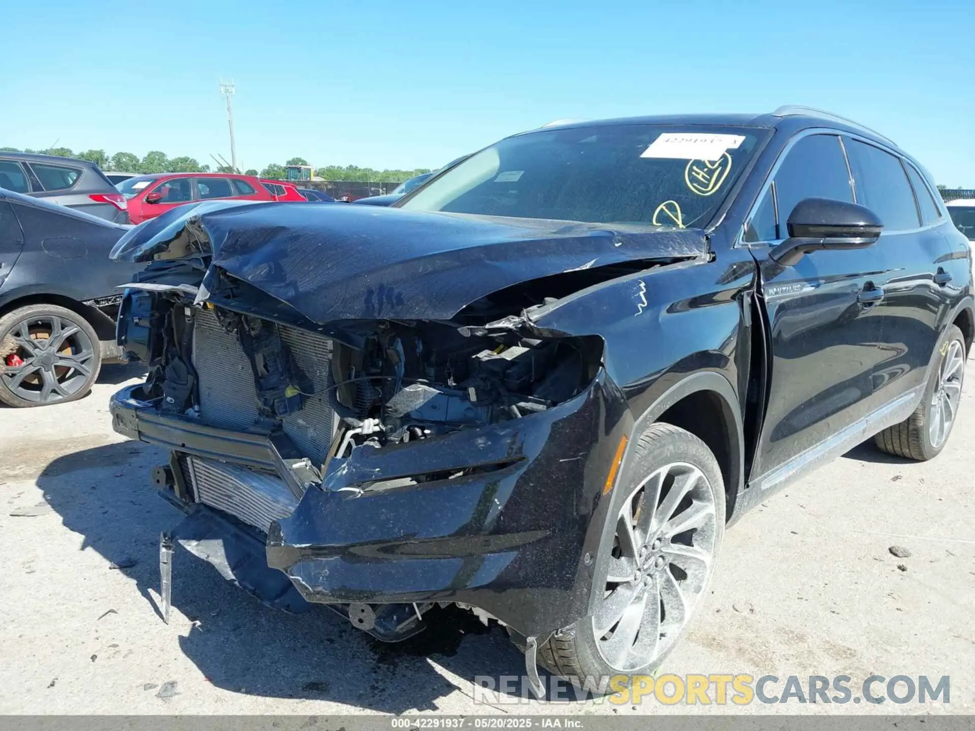 6 Photograph of a damaged car 2LMPJ8KP2NBL12069 LINCOLN NAUTILUS 2022