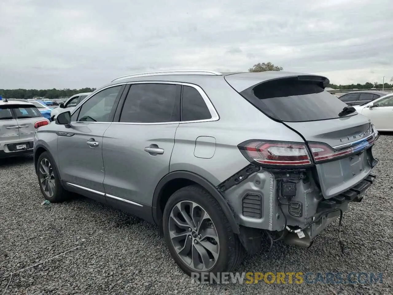 2 Photograph of a damaged car 2LMPJ8KP4NBL18245 LINCOLN NAUTILUS 2022