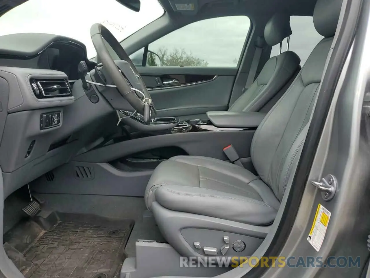 7 Photograph of a damaged car 2LMPJ8KP4NBL18245 LINCOLN NAUTILUS 2022