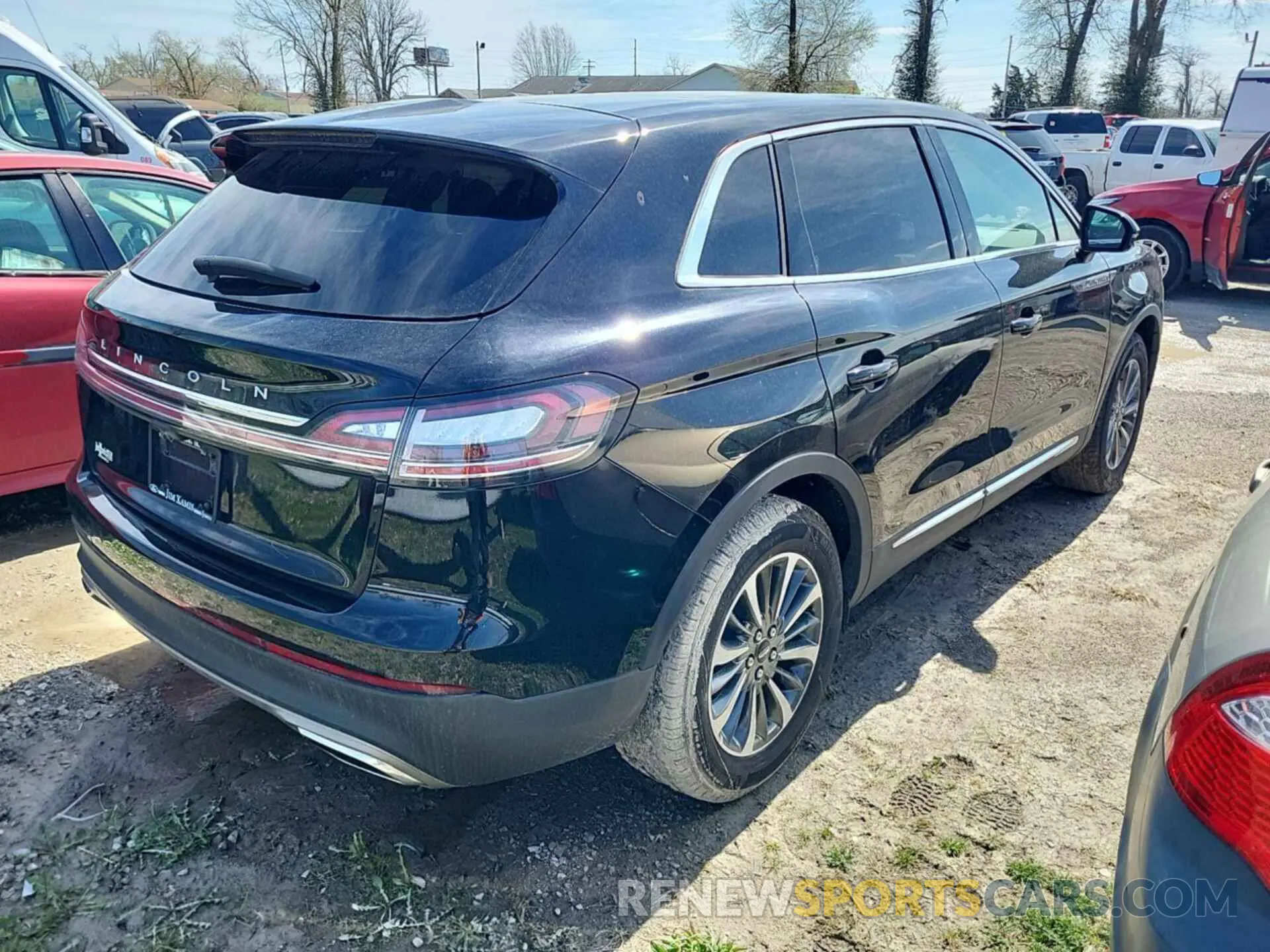 17 Photograph of a damaged car 2LMPJ6K91PBL06711 LINCOLN NAUTILUS 2023